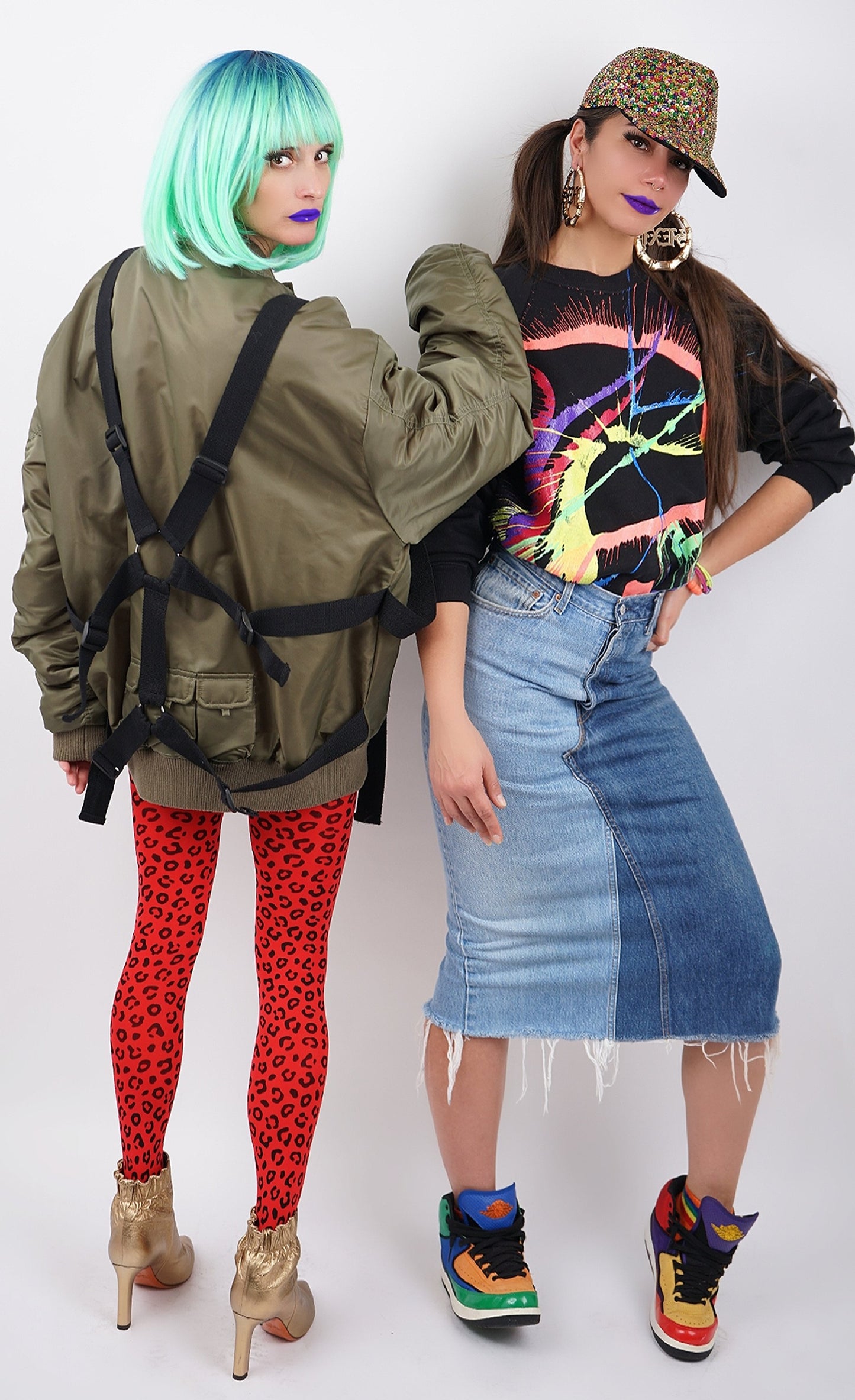 Vintage Splatter Paint Sweatshirt - M