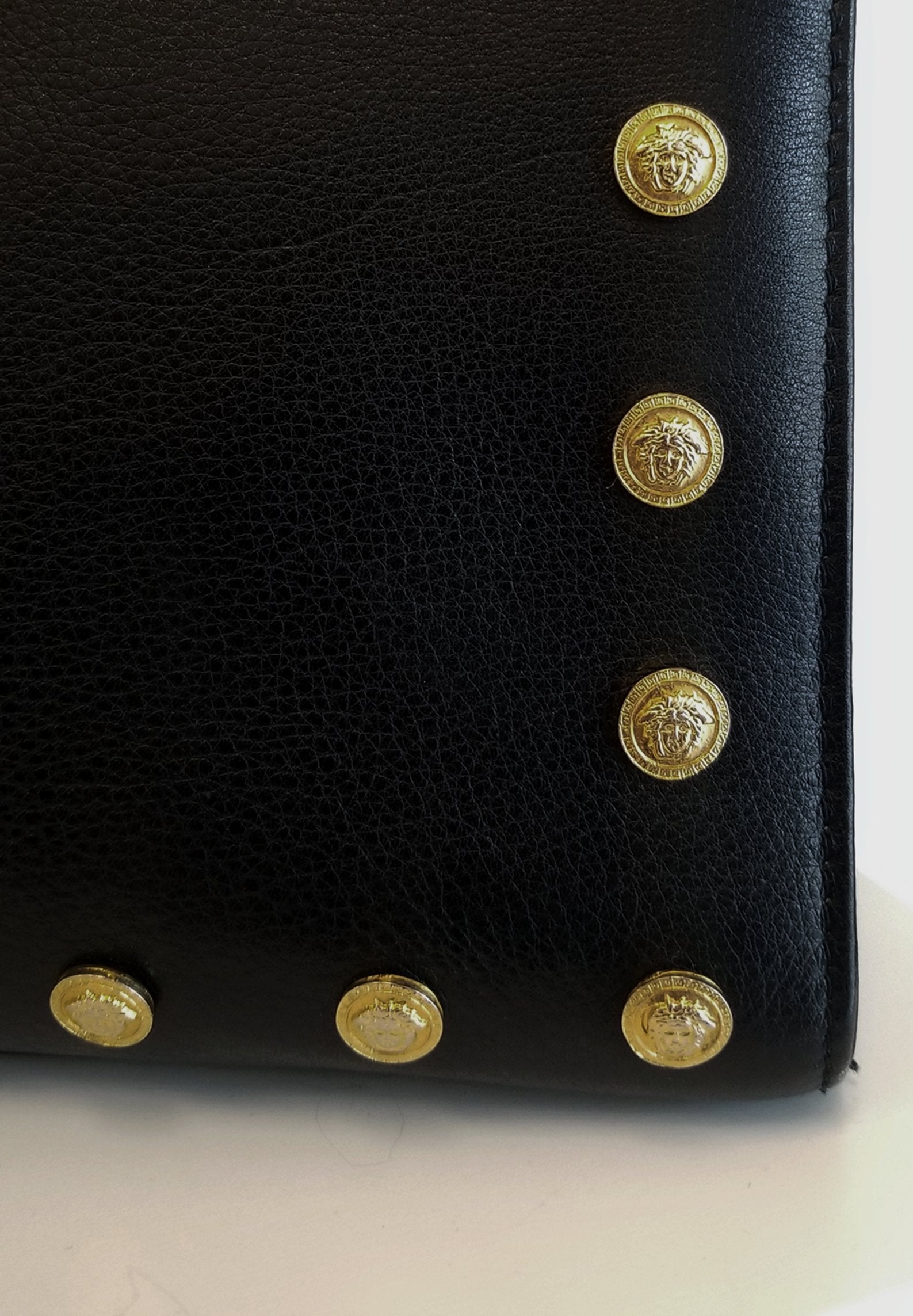 Leather handbag Gianni Versace Black in Leather - 38130574